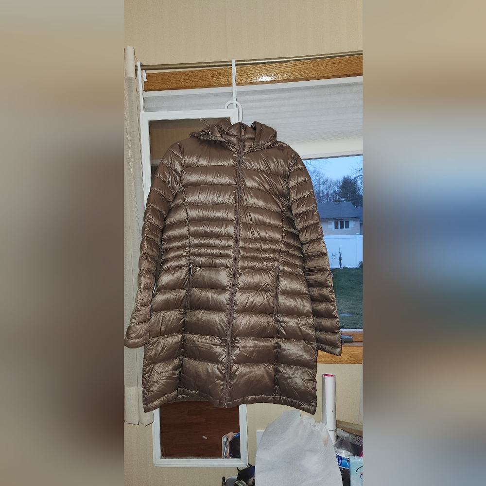 andrew marc packable lightweight premium down jacket